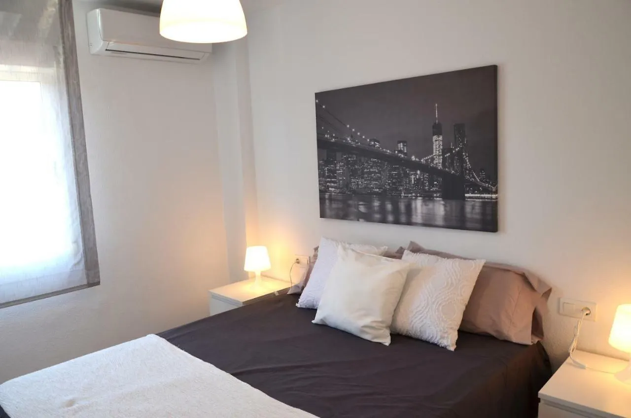 Poseidon 2 Bedrooms Penthouse Бенальмадена 0*,